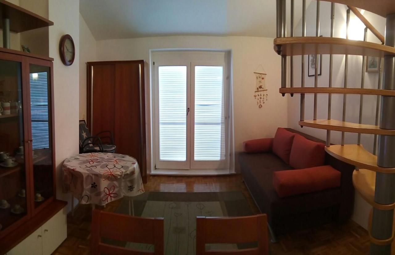 Apartment Malkoc Crikvenica Exterior photo